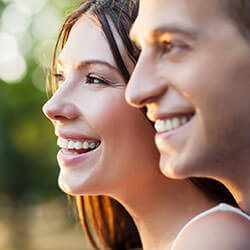 blanqueamiento dental LED o luz fría